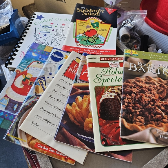 Assorted Recipe Book Collection - Picture 1 of 11